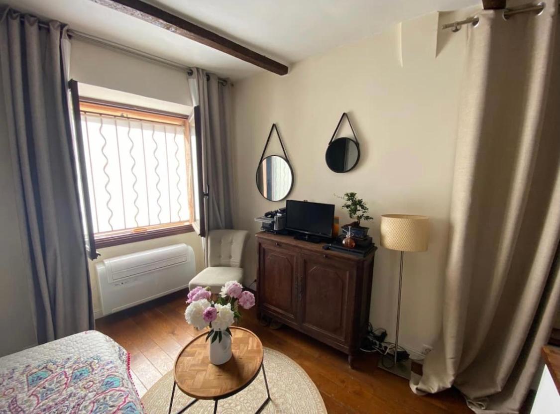 Studio Au Coeur Du Vieil Antibes Exterior foto